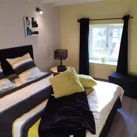 Appartement Isabelle's Charming Roof!